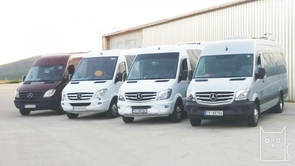 Rent buses and minibuses in Herceg Novi with a driver